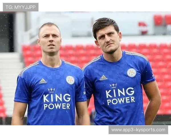 道格拉斯路易斯租借回归维拉 冬窗评级肯定中场补强价值