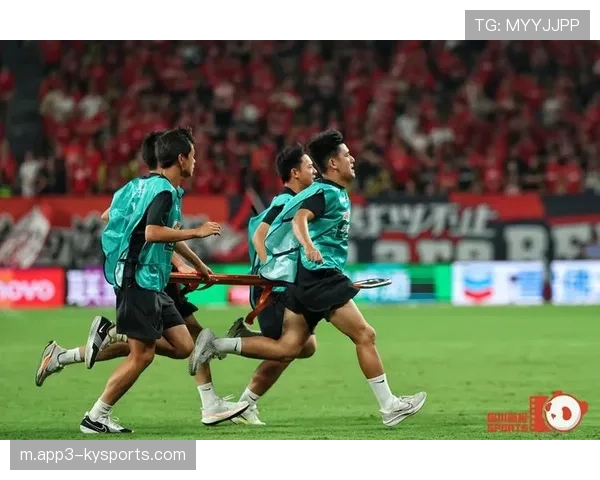 面对多国联队外援群 蓉城全华班中场控制力受考验